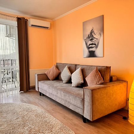 Apartaments Sichovyh Strilciv 68A Ivano-Frankivsk Esterno foto