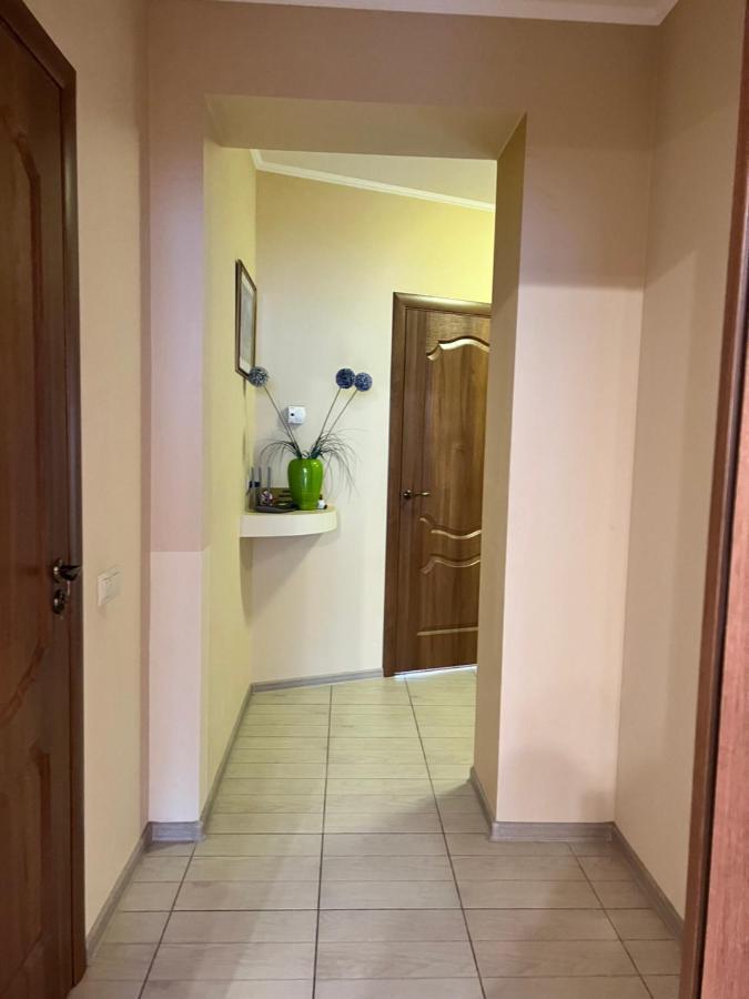 Apartaments Sichovyh Strilciv 68A Ivano-Frankivsk Esterno foto