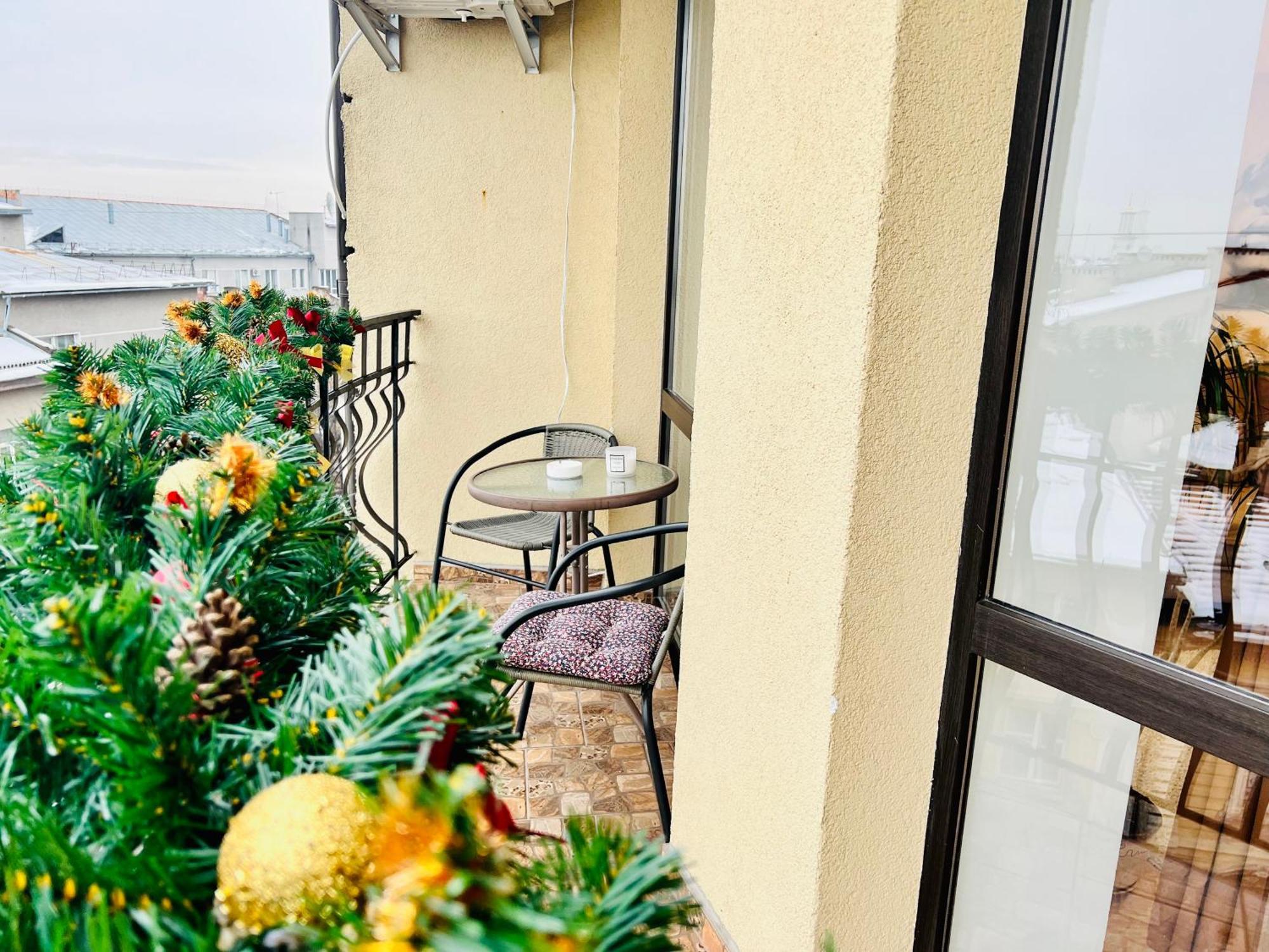 Apartaments Sichovyh Strilciv 68A Ivano-Frankivsk Esterno foto